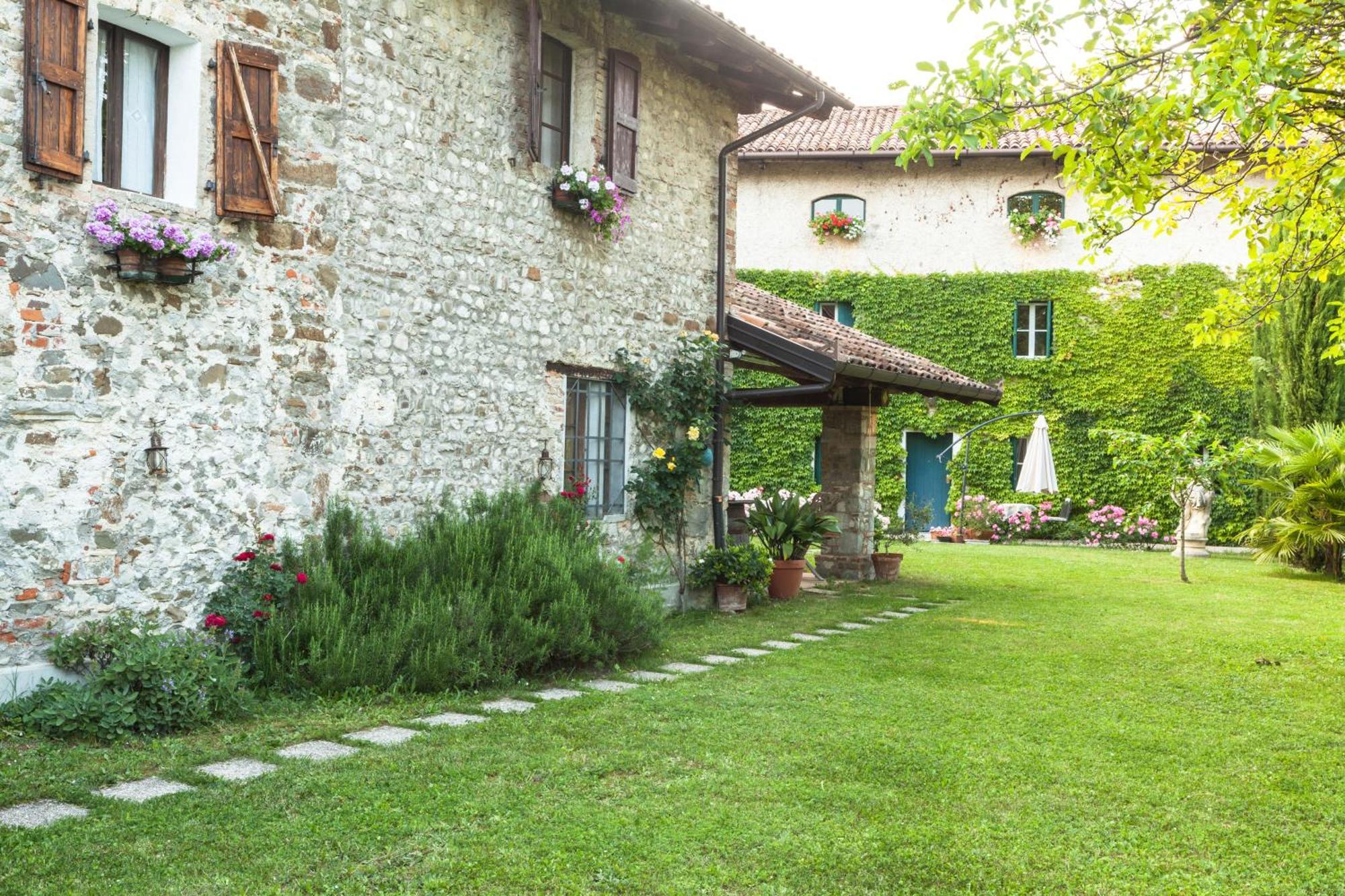 B&B La Casa Del Sole Manzano Εξωτερικό φωτογραφία